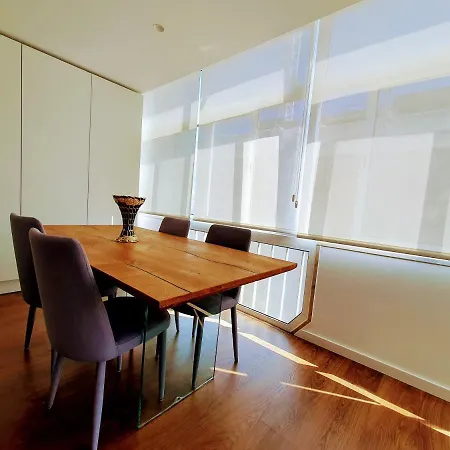 Praca Do Chile Deluxe By Village * Lisboa