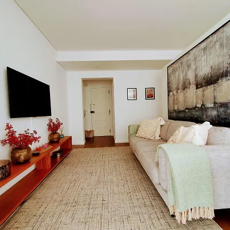 Praca Do Chile Deluxe By Village * Lisboa